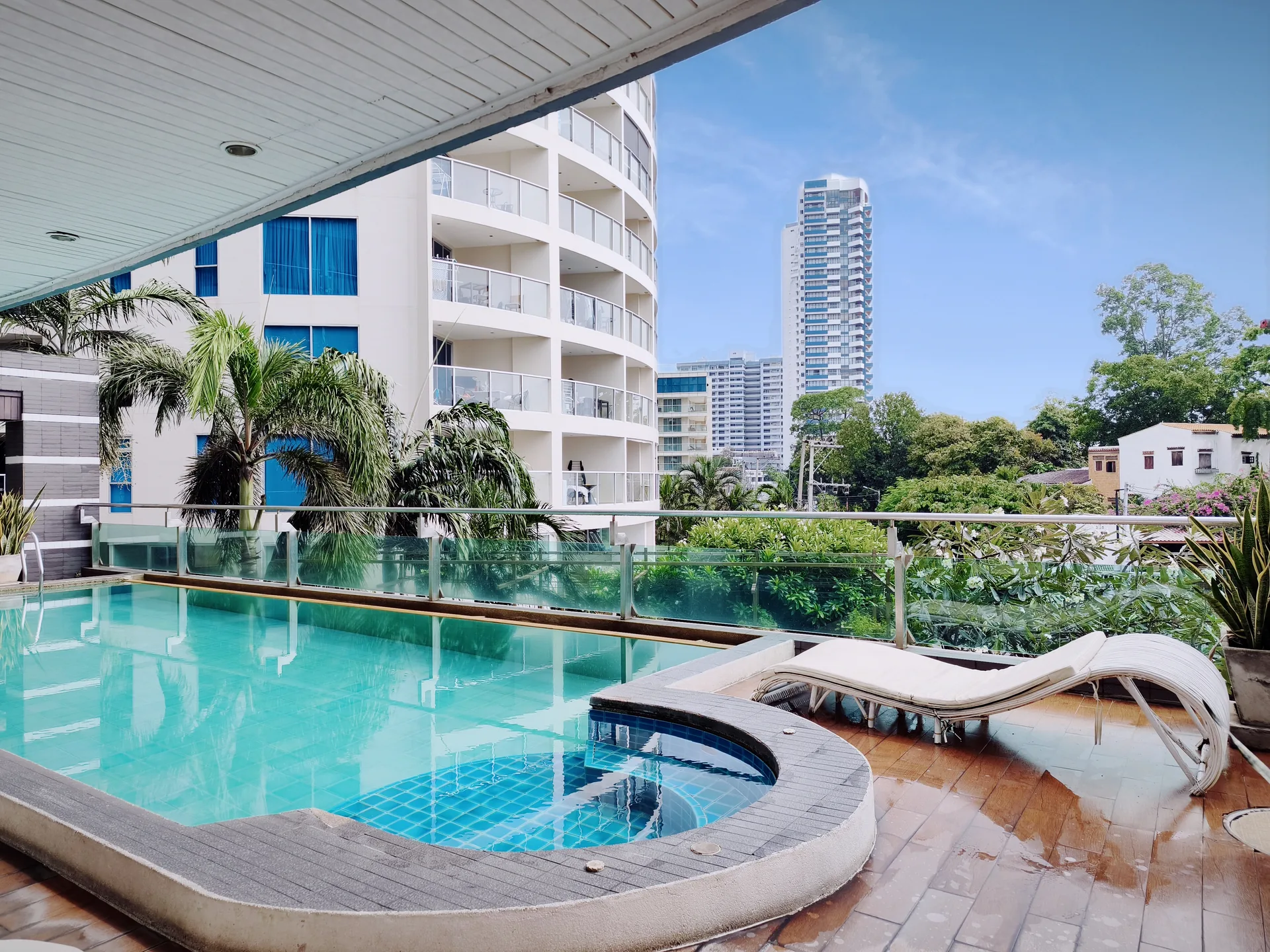 Swimming pool and sun deck
